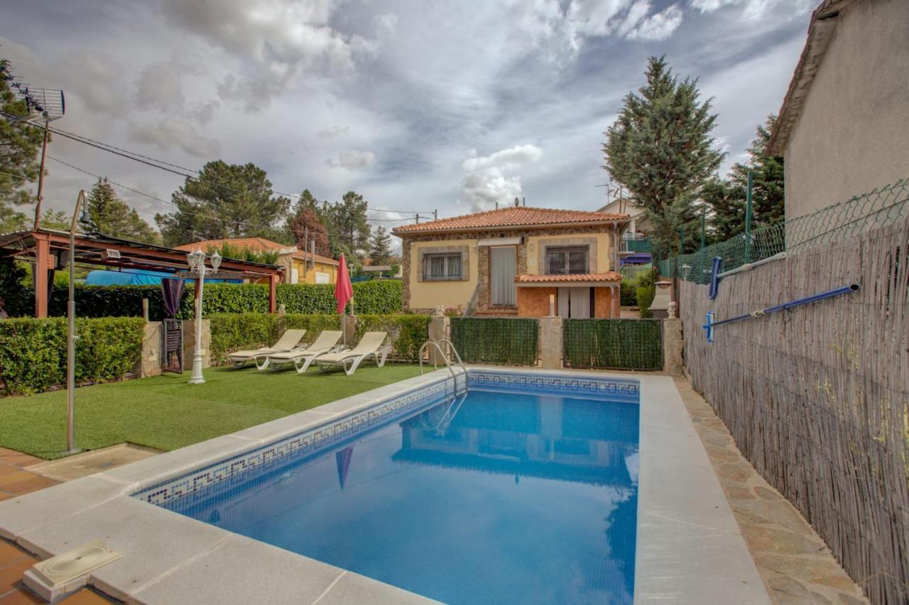 Casa Rural Higueras Santa Maria de la Alameda Exterior photo